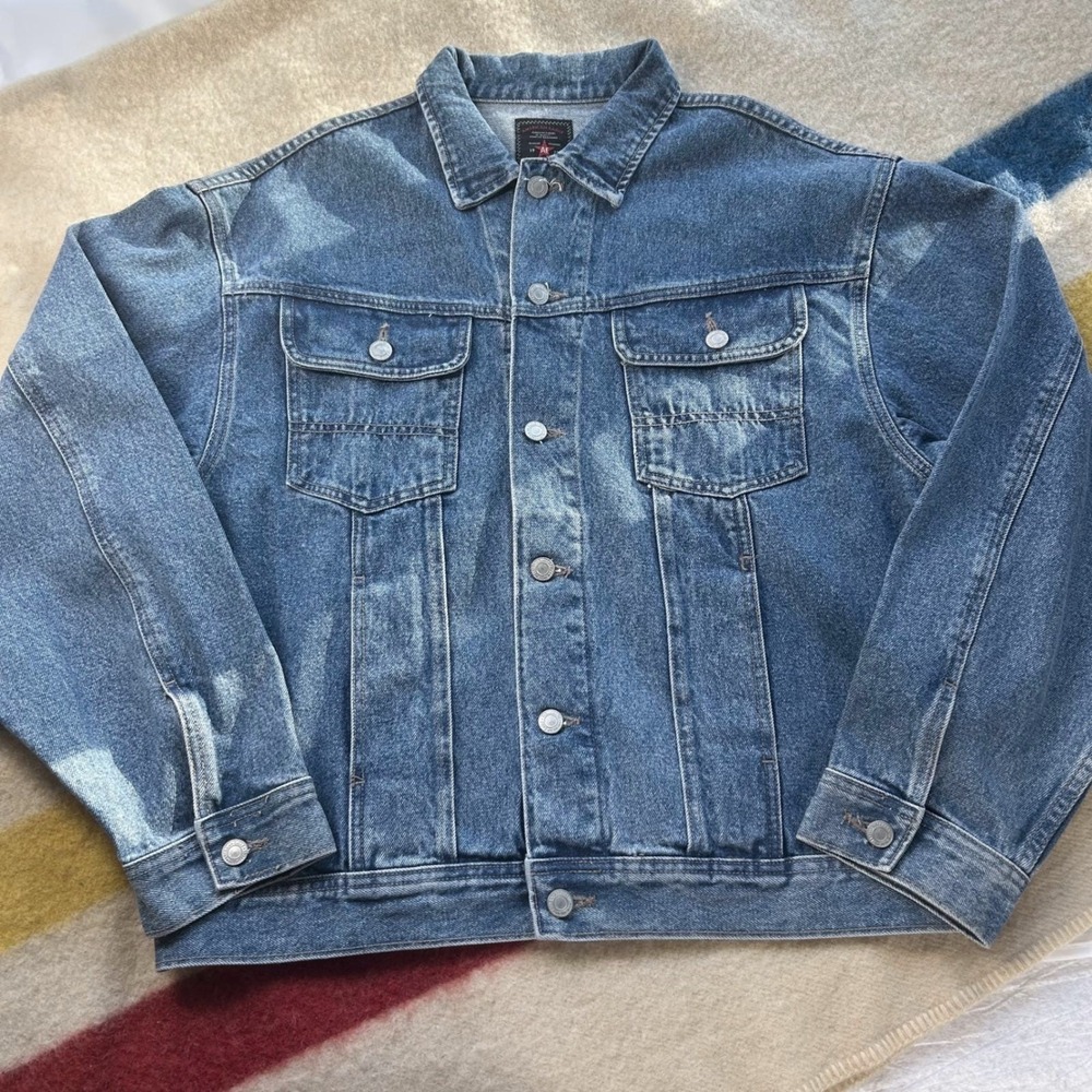Mens Vintage 90s Denim Trucker Jacket Blue Made in USA Boxy American Eagle L